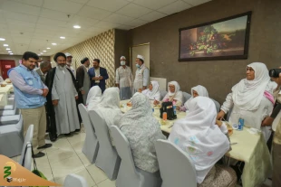 سرپرست حجاج ایرانی: 

اعتراض زائران درباره وضعیت منا را به طرف سعودی اعلام کردیم 11