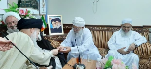 دیدار اعضای بعثه و ستاد حج با ایت الله حسینی بوشهری 7
