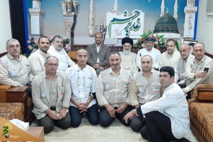 دیدار اعضای بعثه و ستاد حج با ایت الله حسینی بوشهری 10