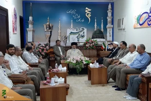 دیدار اعضای بعثه و ستاد حج با ایت الله حسینی بوشهری 9