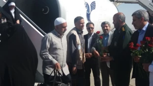 بازگشت اولین کاروان حجاج اصفهانی 6
