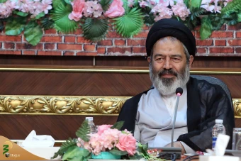 دیدارجمعی از شیعیان کشمیری با سرپرست حجاج ایرانی
 13