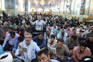 طنین کمیل زائران ایرانی در خیمه گاه حسینی + تصاویر