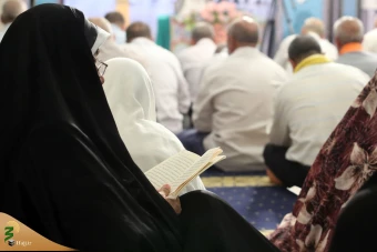 مراسم دعای ندبه
 15