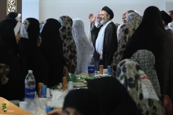 بازدید سرپرست حجاج ایرانی از هتل های میزاب تبارک و نسمات مکه
 5