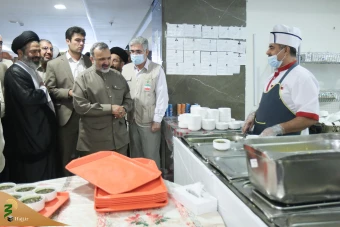 بازدید سرپرست حجاج ایرانی از هتل های میزاب تبارک و نسمات مکه
 11