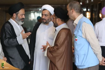 بازدید سرپرست حجاج ایرانی از هتل های میزاب تبارک و نسمات مکه
 21