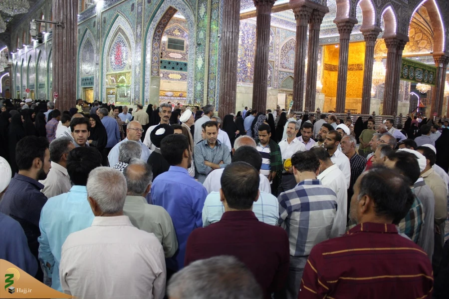 استقبال زائران از برنامه حرم شناسی در حرم سیدالشهدا / تصاویر 3