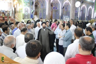 استقبال زائران از برنامه حرم شناسی در حرم سیدالشهدا / تصاویر 8