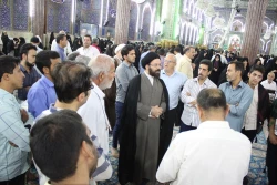 استقبال زائران از برنامه حرم شناسی در حرم سیدالشهدا / تصاویر 7