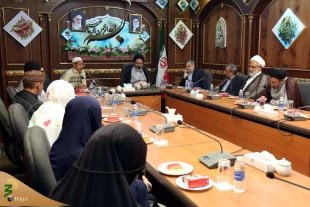 جمعی از فرهیختگان اندونزی با مسئول بعثه مقام معظم رهبری دیدار کردند 8