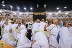حجاج رفسنجان و انار کرمان به نیابت از 970 شهید خویش عمره مفرده انجام دادند 2