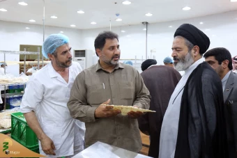 بازدید از مرکز پخت نان در مکه مکرمه 15