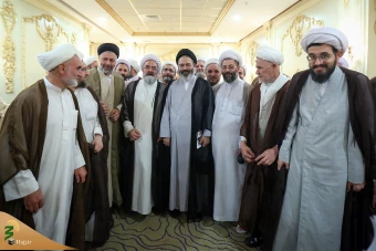 نشست روحانیون معین و معینه های کاروانهای آذربایجان
 20