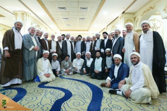 نشست روحانیون معین و معینه های کاروانهای آذربایجان
 21