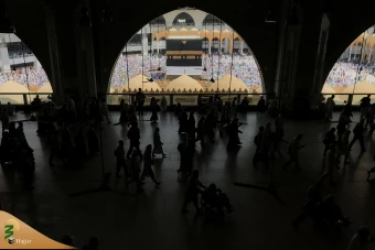 طواف مدرن با ماشین برقی 12