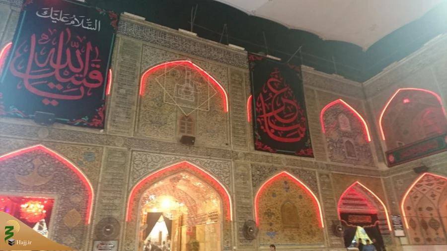 اهتزاز پرچم سیاه عزای حسینی در حرم مطهر امام علی (ع) 2
