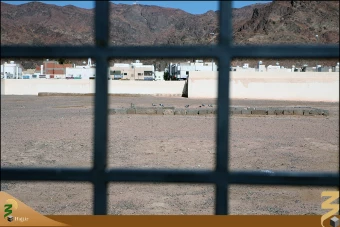قبرستان احد