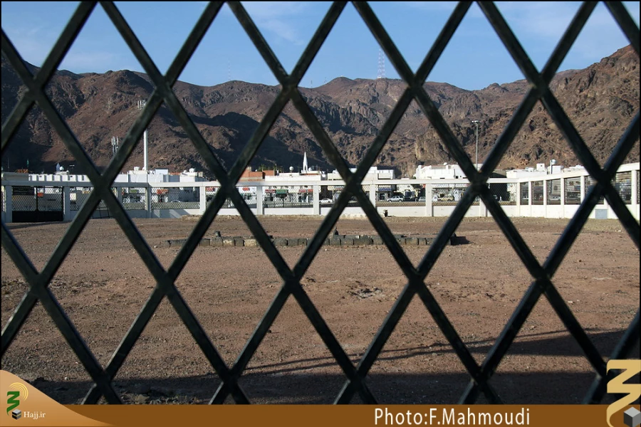 قبرستان احد