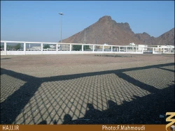 قبرستان احد