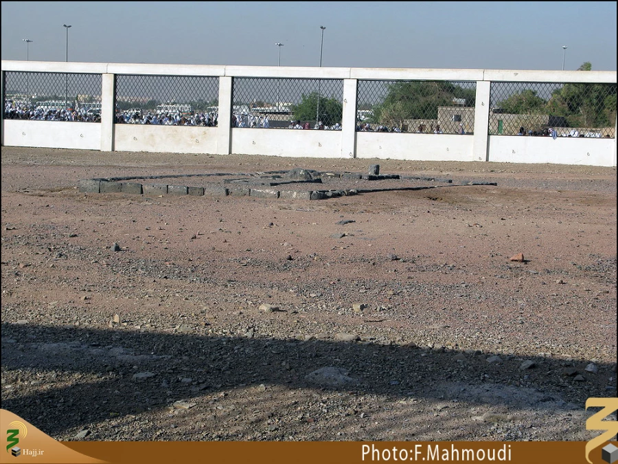 قبرستان احد