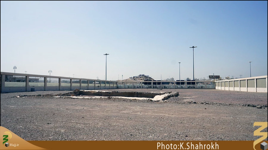قبرستان احد