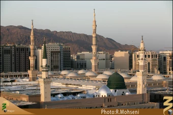 گنبد و گلدسته مسجد النبي