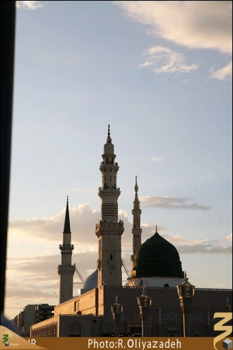 گنبد و گلدسته مسجد النبي