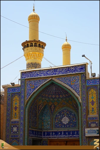 گنبد و گلدسته حرم حضرت عباس