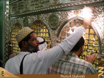 راس الحسين، جامع اموي