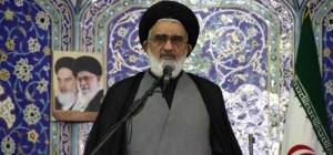 عاشورا در همه زمان ها قابل تکرار است