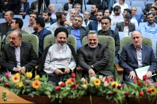 سرپرست حجاج ایرانی:

خون شهدای منا پایمال نخواهد شد 15