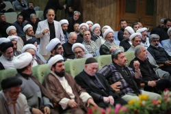نشست روحانیون و مداحان عتبات عالیات استان تهران  21