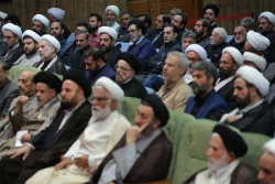 نشست روحانیون و مداحان عتبات عالیات استان تهران  18