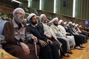 حجت الاسلام والمسلمین نواب:

درسفرهای زیارتی، سیره معصومین برای زائران بیان شود 8