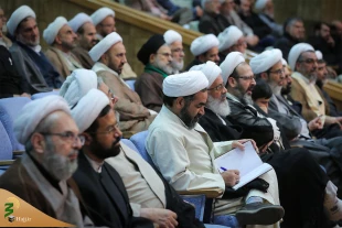 حجت الاسلام والمسلمین نواب:

درسفرهای زیارتی، سیره معصومین برای زائران بیان شود 14