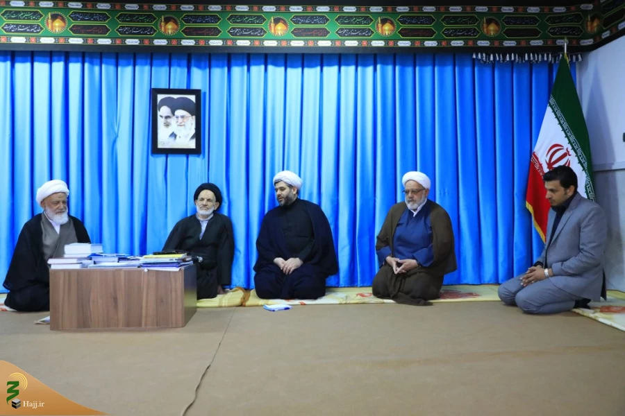 امام جمعه بیرجند : اربعین می تواند بهترین پیام ها را به جهان مخابره کند. 4