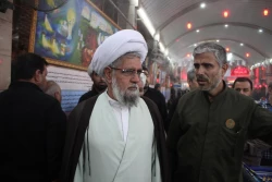 بازدید نماینده بعثه رهبری از نمایشگاه واقعه عاشورا در بین‌الحرمین کربلا 2