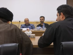 آسیب شناسی مسائل فرهنگی حج 98 در نشست مدیران حج قم 13