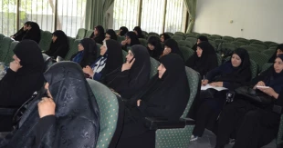 جلسه توجیهی مبلغه های اعزامی به پیاده روی اربعین در اصفهان 5