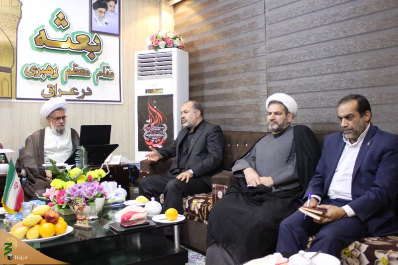 دیدار معاون سازمان حج با نماینده بعثه رهبری در عراق

 3