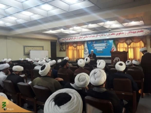 کارگاه آموزشی توجیهی مبلغین اربعین حسینی استان لرستان برگزار شد