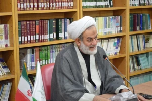 نشست شاعران آیینی اصفهانی در آستانه اربعین