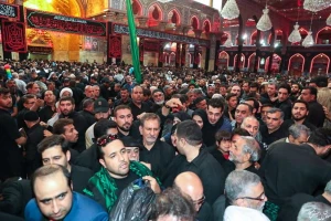  جهانگیری حرم اباعبدالله الحسین (ع) را زیارت کرد