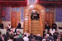 برنامه‌ سخنرانی بعثه رهبری در حرم حسینی آغاز شد/تصاویر
 4