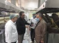 بازدید رئیس سازمان حج و زیارت از طبخ غذا درآشپزخانه های مرکزی این سازمان برای زائران اربعین 4