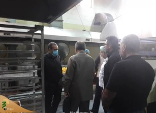 بازدید رئیس سازمان حج و زیارت از طبخ غذا درآشپزخانه های مرکزی این سازمان برای زائران اربعین 6