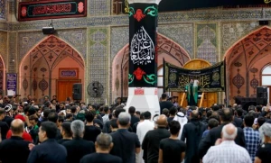 عزاداری روز 28 صفر زائران در حرم علوی/گزارش تصویری