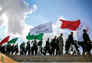 غریبی که زائرانش غریب نیستند