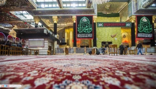 غبارروبی و مفروش نمودن صحن مطهر حضرت ابوالفضل العباس(ع) 8